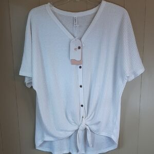 CUEPLY Women's 2 XL White Button-Down Tie Front Shirt New